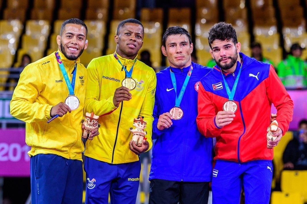 Хафизов завоевал золотую медаль чемпионата США. фото: ВК